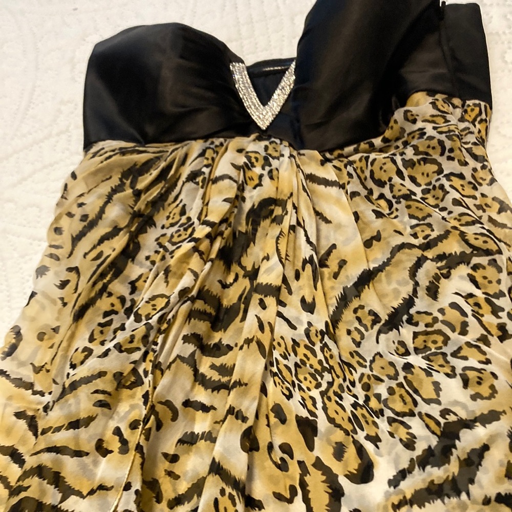 size 8 LaSemme Dress long in back. worn once